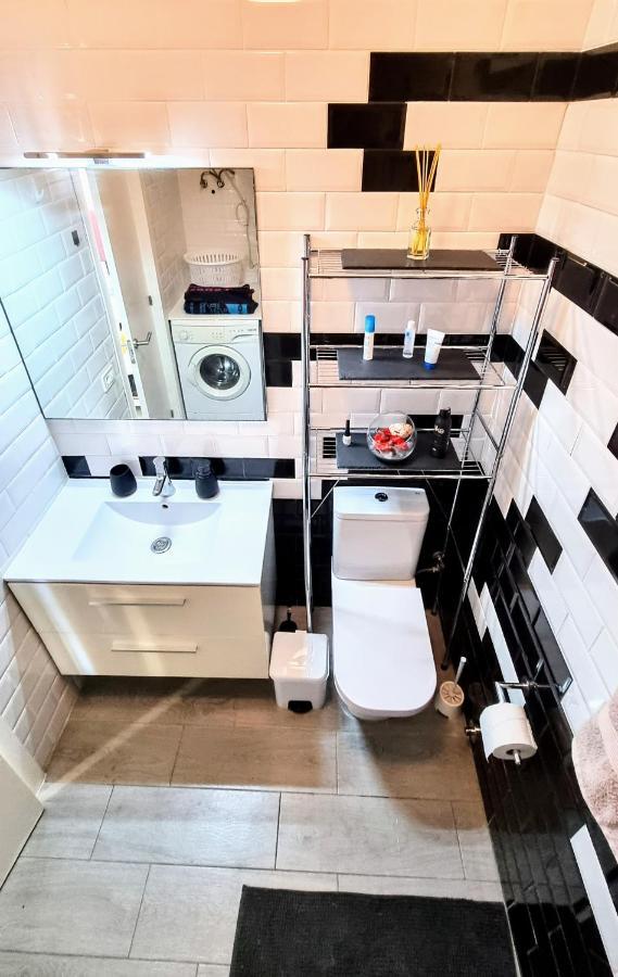 אדחה Stunning Studio With A Sea View And Pool, Paraiso Del Sur 1309 מראה חיצוני תמונה